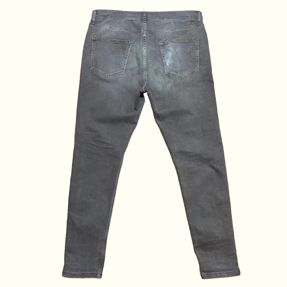 Topman Stretch Tapered Jeans In Washed Black Tint Sz W34 L34